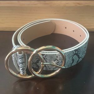 Black and White Snake Skin Belt